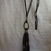 Adjustable T-Yarn necklace - Black